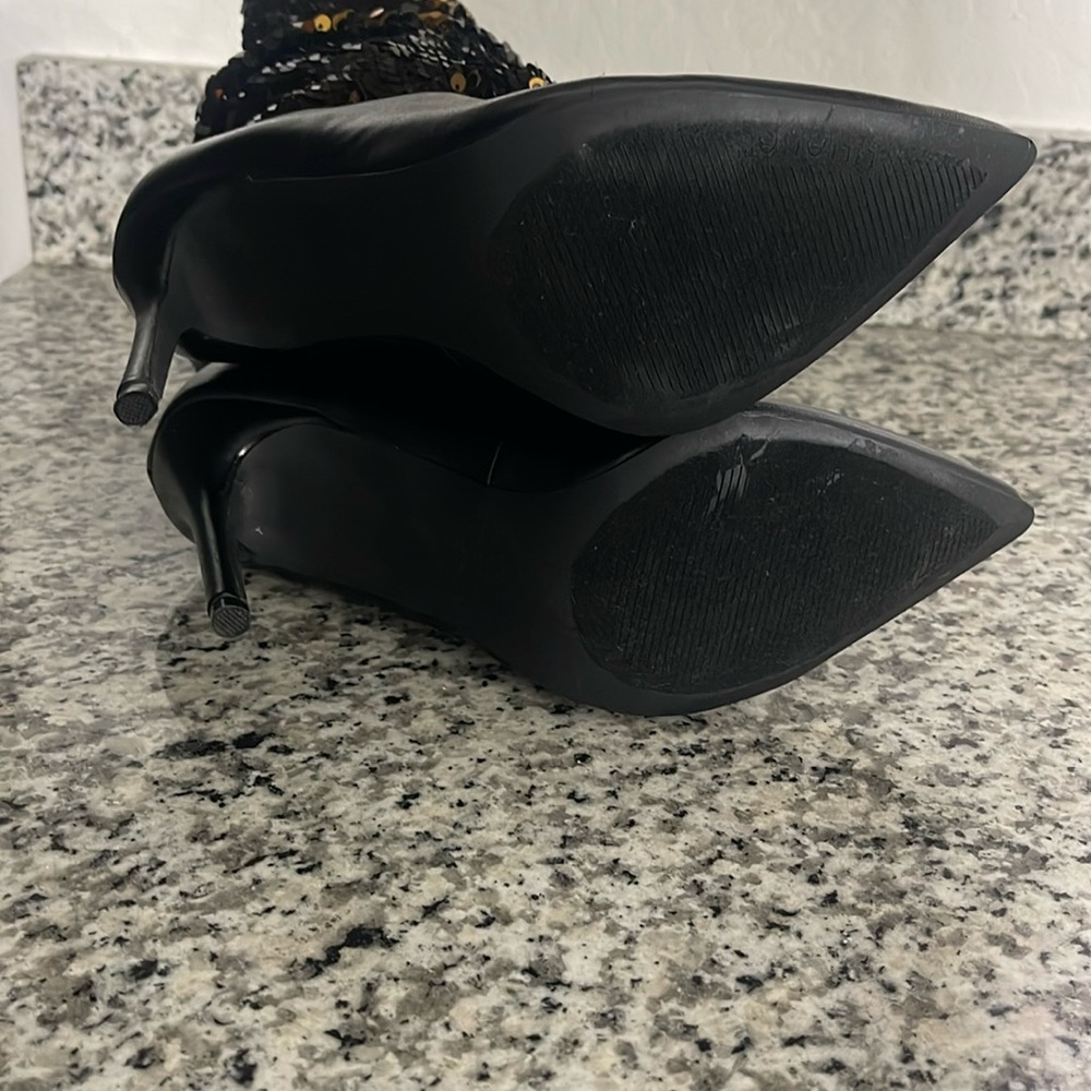 LILIANA SLOUCH SEQUIN POINTY BOOT SIZE 7 1/2 Black Gold. 4.5 inch heel Stilettos - Picture 7 of 17